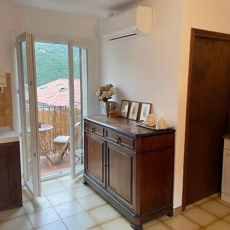 Lägenhet Familial Au Coeur Du Village D'olmeto *