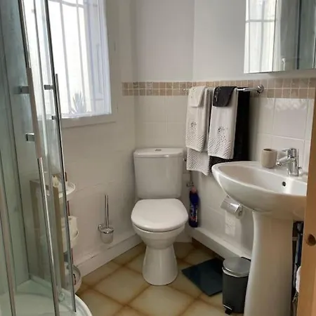 Familial Au Coeur Du Village D'olmeto *